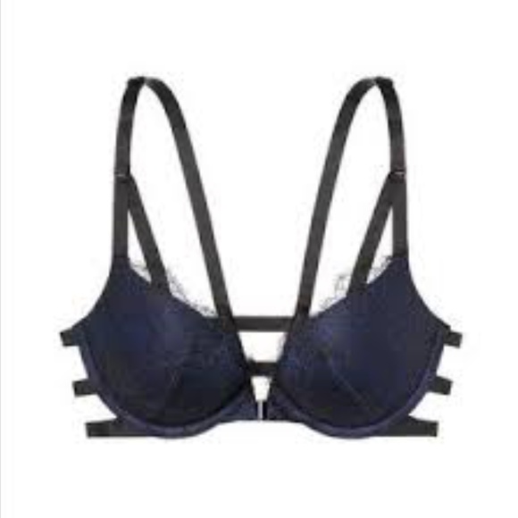 VICTORIA'S SECRET SEXY STRAPPY PUSH-UP BRA - Picture 1 of 1